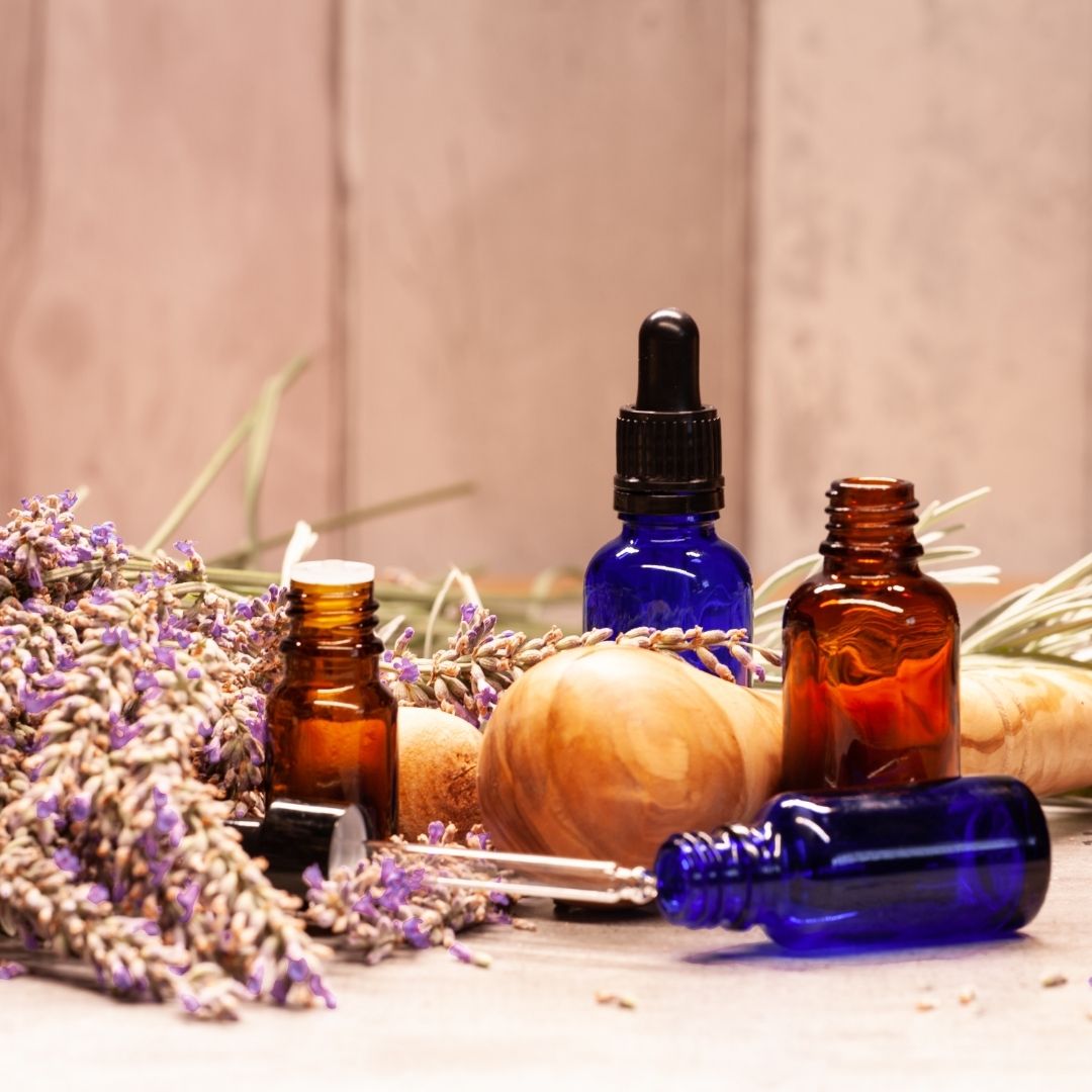 Huiles ayurvediques à utiliser pour se masser en changement de saison