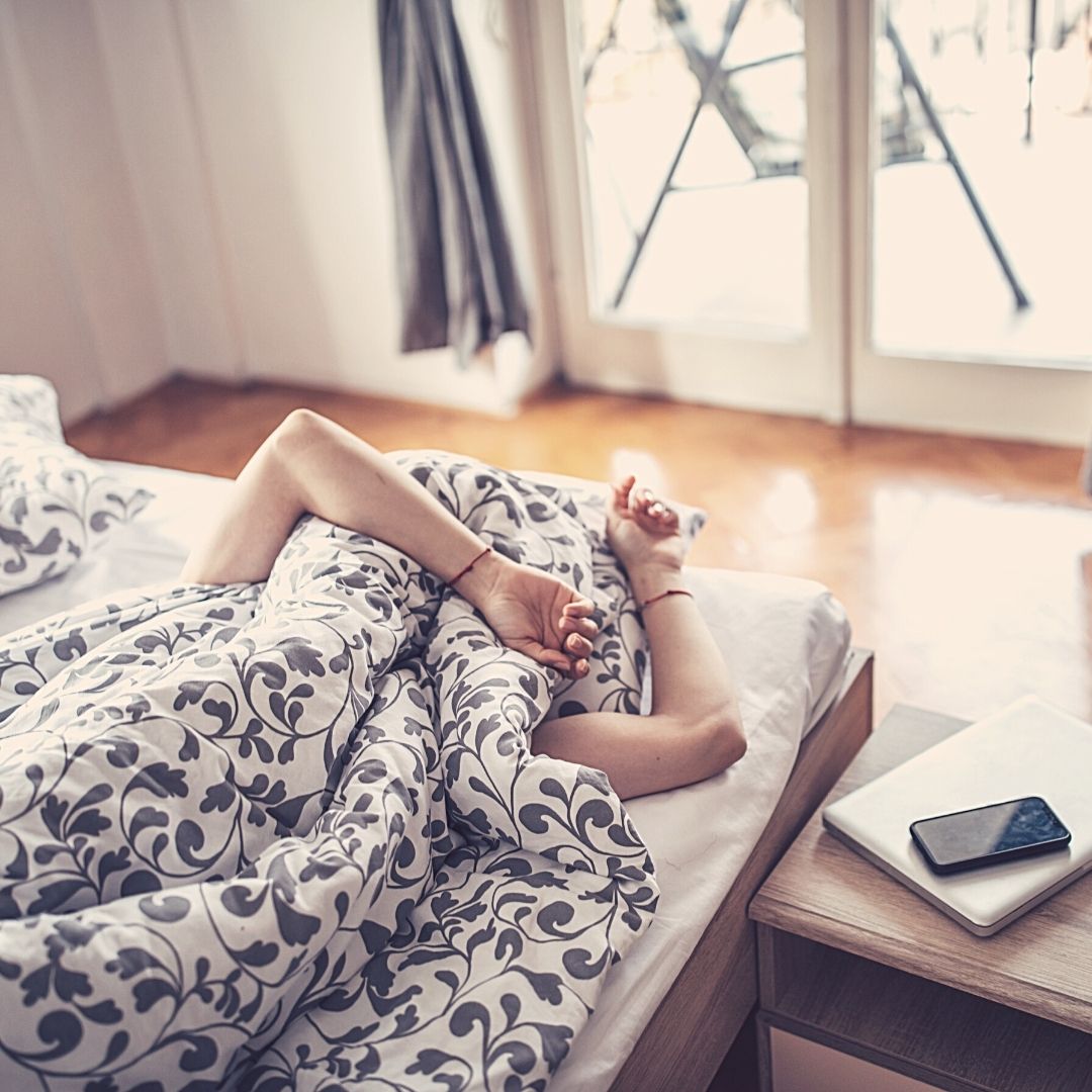 Solutions naturelles pour réduire  la fatigue en automne: la perspective de l'ayurvéda